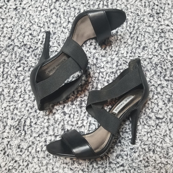 Steve Madden Dacia Heels - Picture 2 of 5